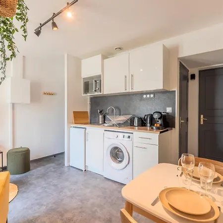 Flat Near Parc Barbieux With Terrace Apartmán